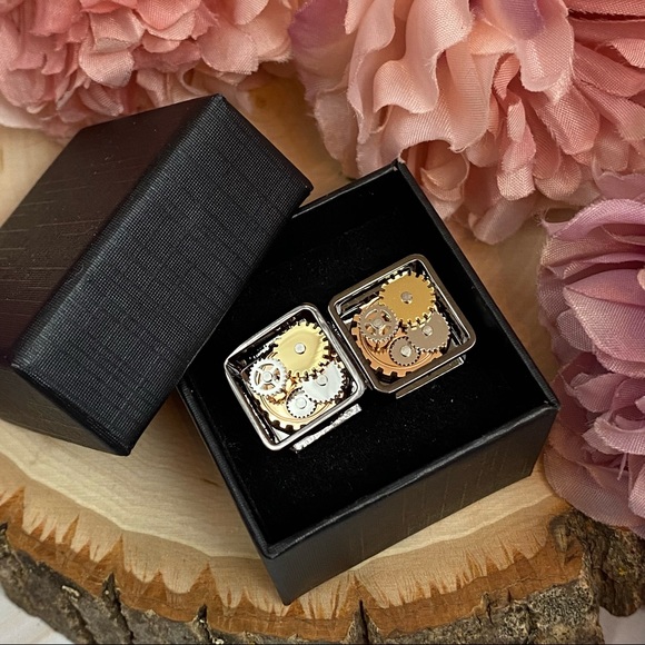 Steampunk Square Open Face Gunmetal Clock Gears Cufflinks - Picture 15 of 17